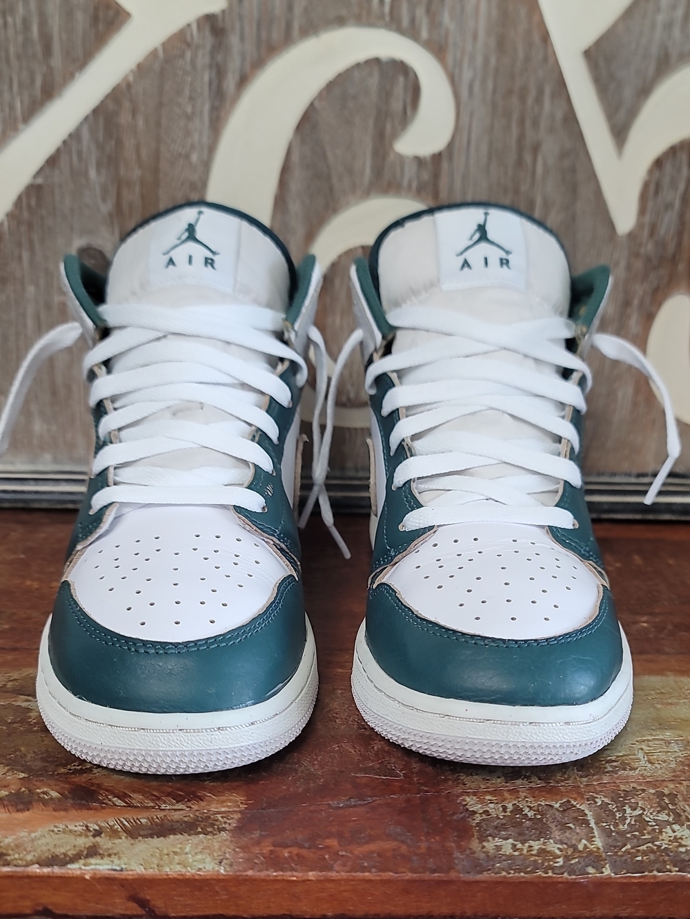 Nike Air Jordan 1 Mid SE 'Oxidized Green' Wmns 8 Good Condition Fast Shipping - Picture 4 of 15